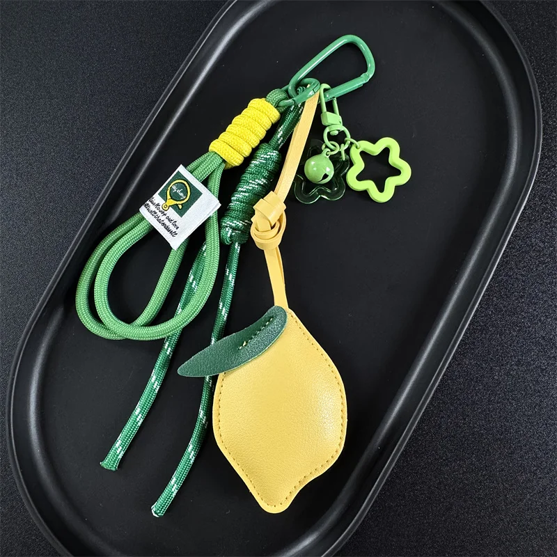 Lindo llavero de frutas, colgante de cuero PU con diseño de limón de dibujos animados, regalos de cumpleaños, llavero para coche, para niña/niño