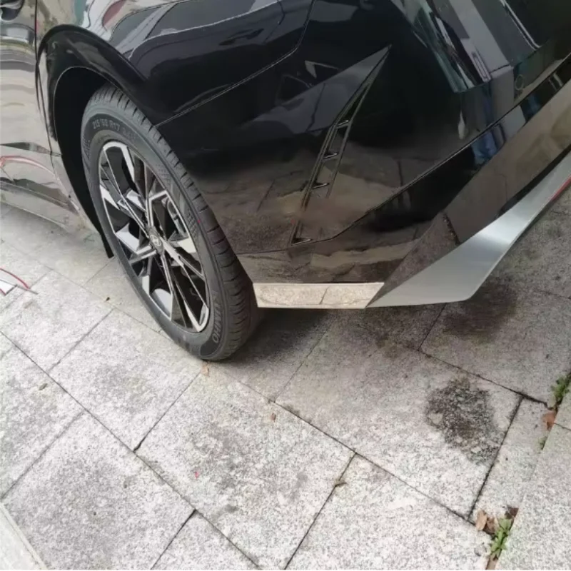 لسيارة Hyundai Sonata DN8 11th 2024-2025 واقيات زوايا المصد الأمامي والخلفي مصنوعة من مادة ABS فضية لامعة #2