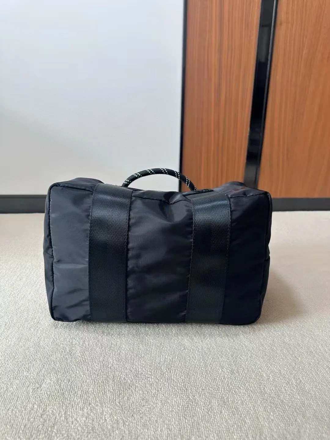 

ex Fitn Bag Summer New Sle Exercise Swimming Sports Bag Bla een Travel Lage Bag Soft Nylon Small Size oulde...