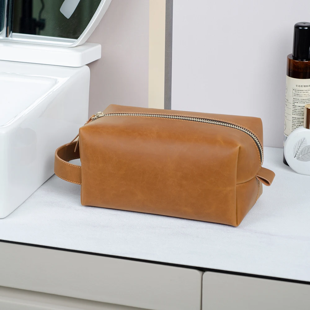 Custom Logo Business Portable Men\'S Leather Toiletry Bag Travel Dopp Kit Mens Hanging Hygiene Makeup Bag For Men Women