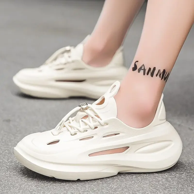 

Пляжные мужские сандалии с отверстиями. Одношаговая педаль. Купить высококачественную новую модную удобную мужскую обувь из ПВХ с открытым носком Eva Color Casual 39.