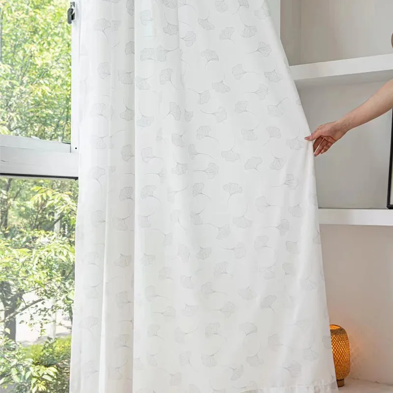 

Embossed Silver Leaf White Tulle Curtains That Are Transparent and Impervious To The Living Room and Bedroom Door Screen