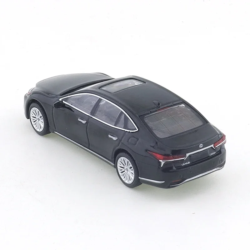 MASSDI 1/64 2020 LEXUS LS500h Auto Legering Motorvoertuig Diecast Metaal Model Kinderen Speelgoed voor Jongens Vrienden Geschenken Verzamelen Ornamenten