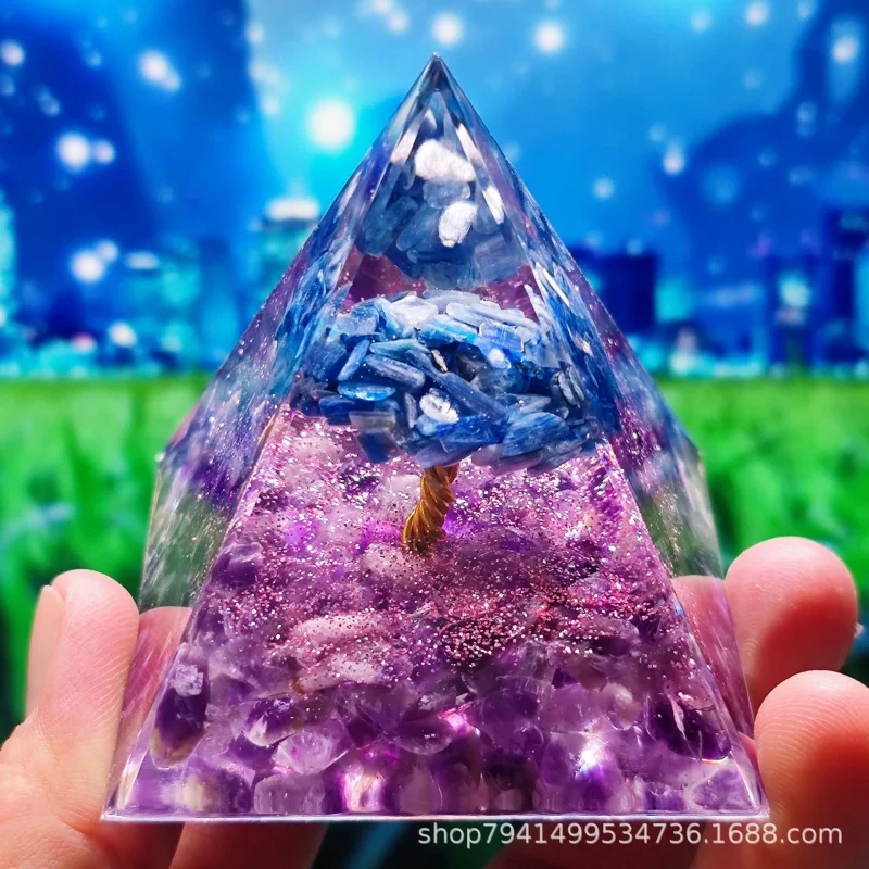 

Cross-Border New Crystal Ball Gravel Pyramid Home Crafts Resin Decorations Desktop Decoration Independent Station New Product