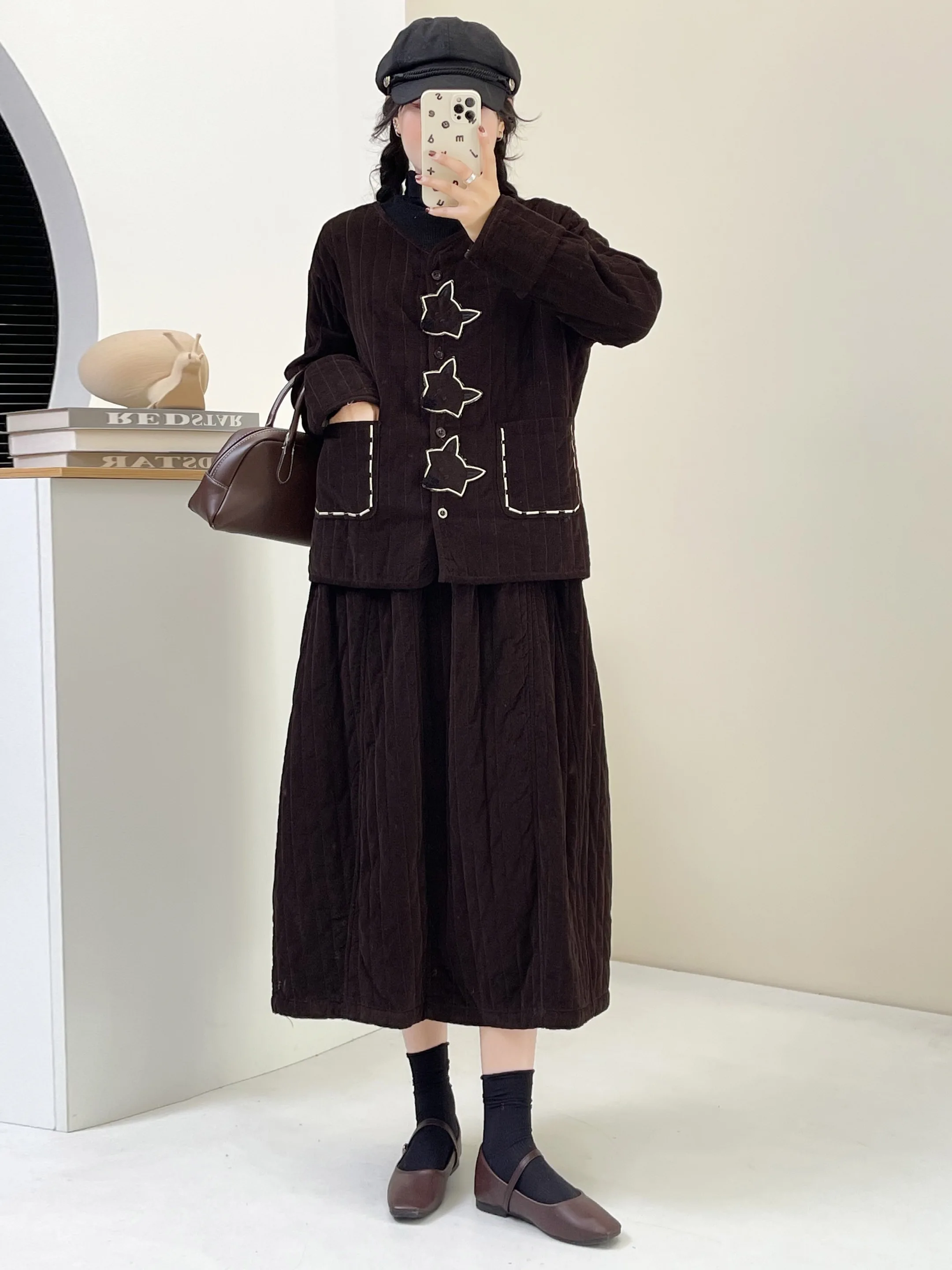 새로운 겨울 부드러운 면 재킷과 스커트 세트 여성 패치워크 면 의류 세로 줄무늬 따뜻한 패셔너블 여성복