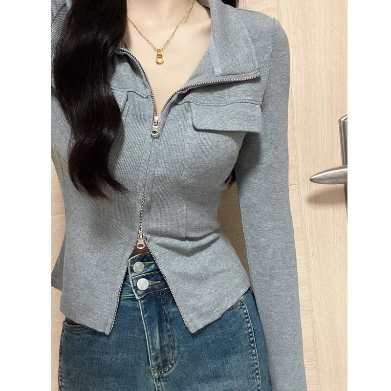 

POLO Collar Bottoming Shirt for Women in Autumn Winter Slim Unique Short Long-sleeved Top