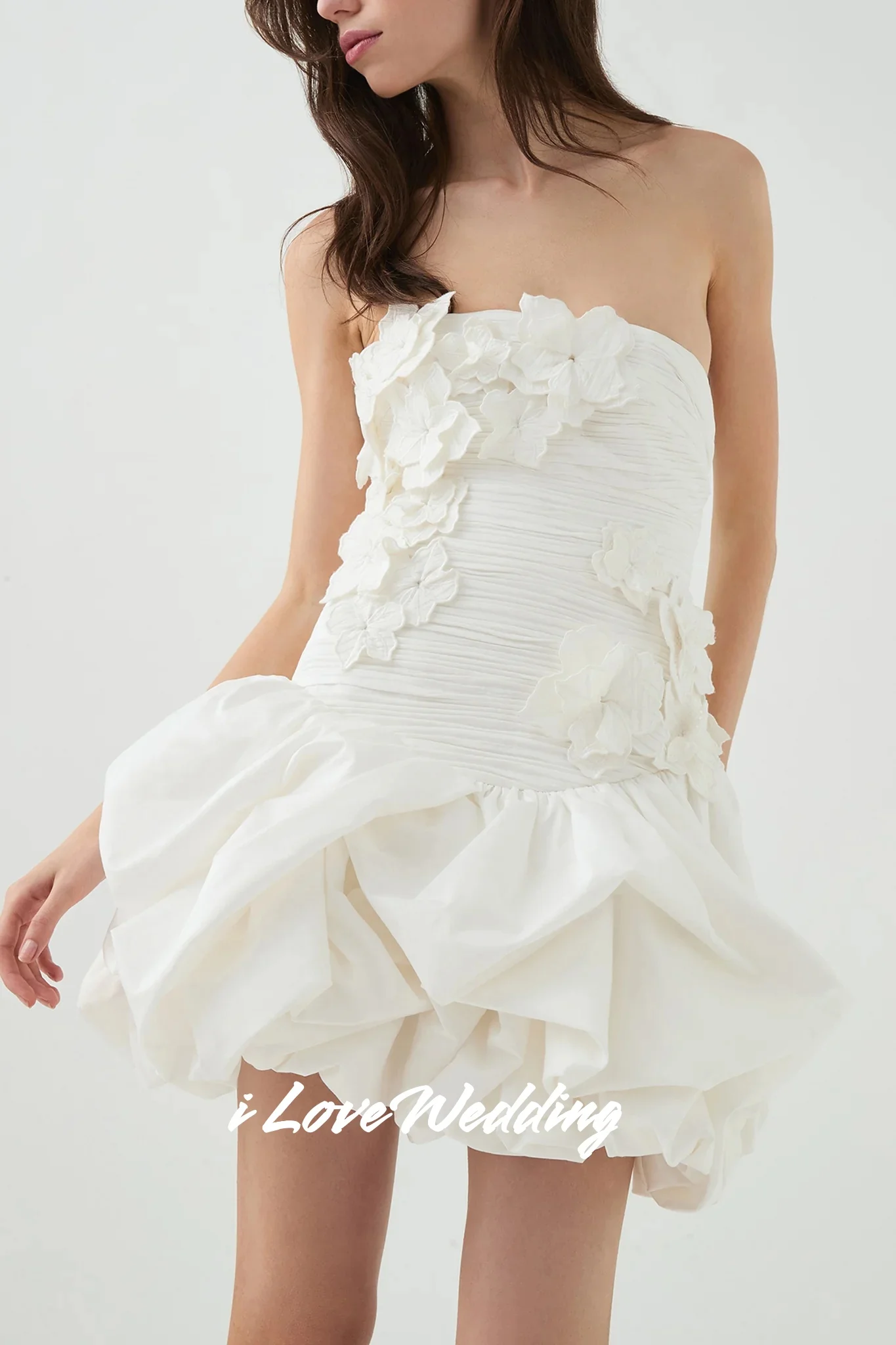 

White Strapless Appliques Mini Skirt Homecoming Dress Sleeveless Backless Zipper A-Line Dresses for Birthday Pleated Customized