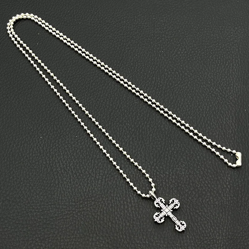 

Vintage small flame cross necklace, fashionable and high-end pendant, gift for boyfriend