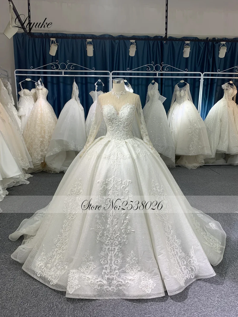 Liyuke op maat gemaakte luxe glanzende kant hoge kraag baljurk trouwjurken kralen parels volledige mouwen prinses bruidsjurken