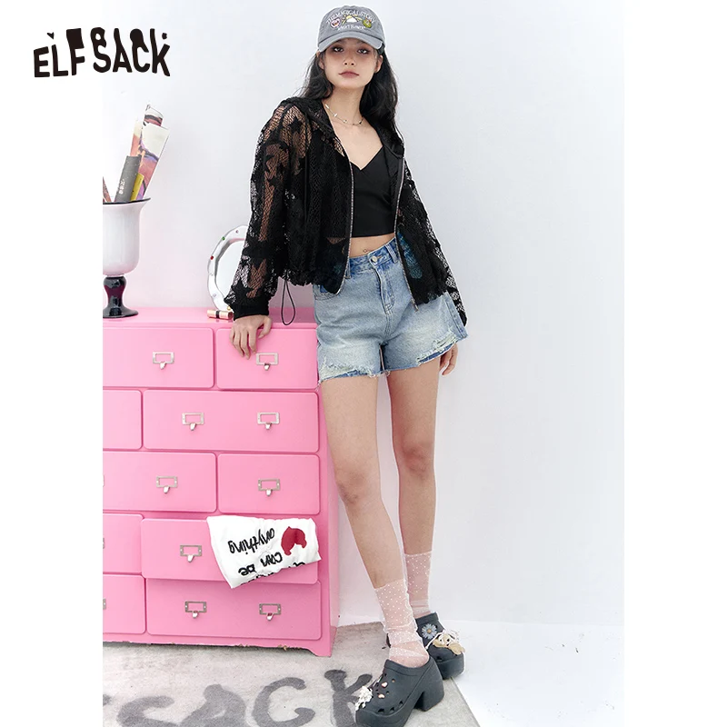 ELFSACK 2025 Summer New Arrivals Hairy Light Colored Denim Casual Shorts For Women