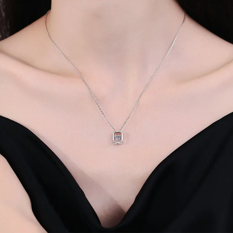 Rectangle 100% 925 Sterling Silver 0.3ct D Color Moissanite Pendant Necklace for Women Sparkling Wedding Party Fine Jewelry