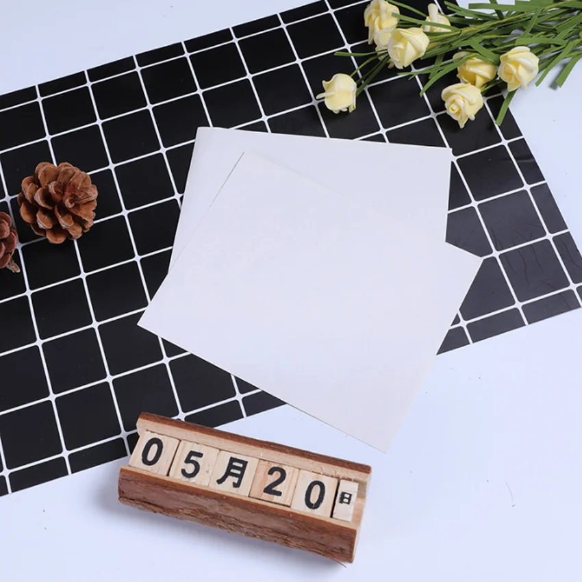 100pcs/lot  Round White Color Self adhesive Sealing Sticker Gifts Package Label For Baking Products