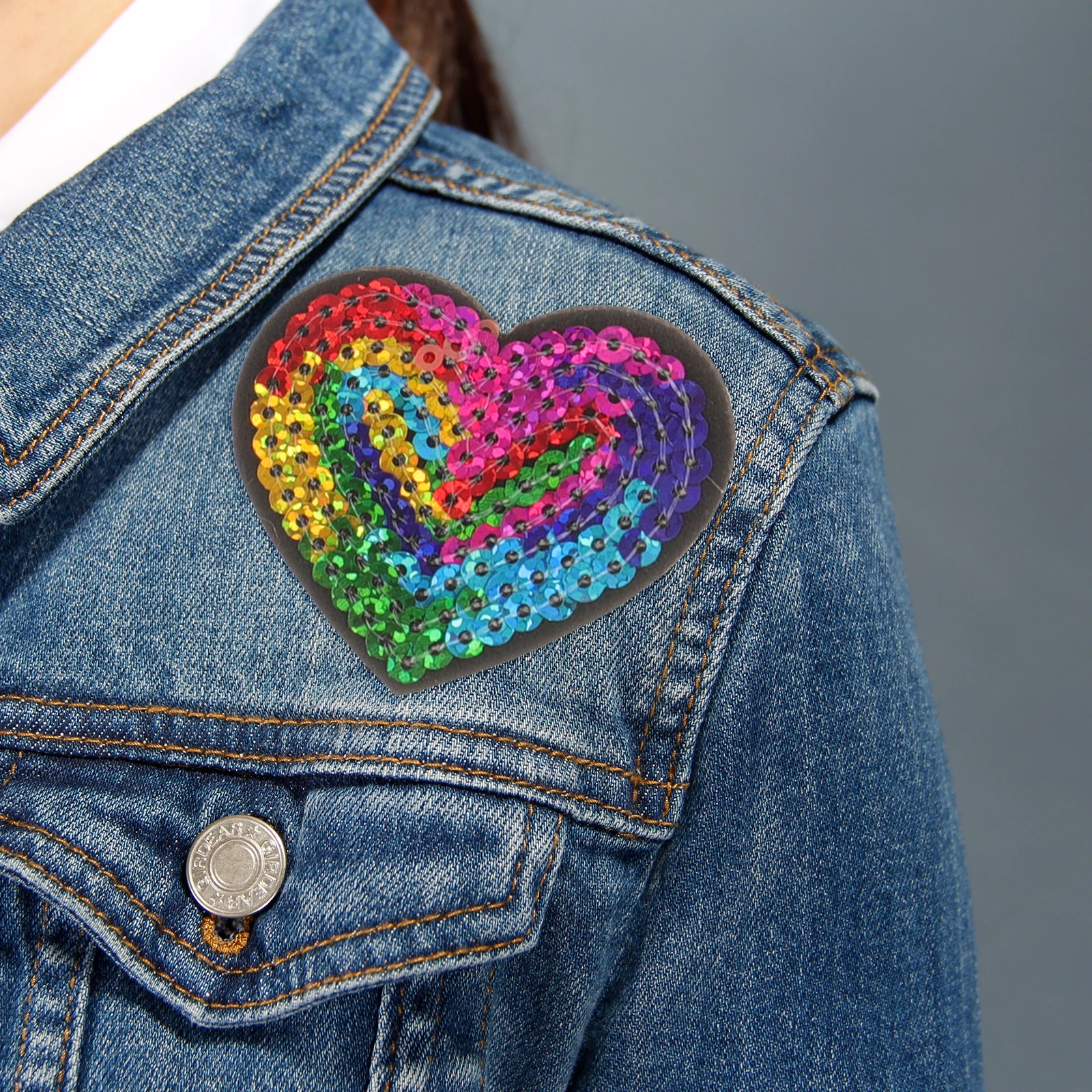 

9 Pcs Sequin Cloth Sticker Jacket Patches For Jeans Love Adhesive Hat Applique Polyester Heart Sew On Self adhesive Patches