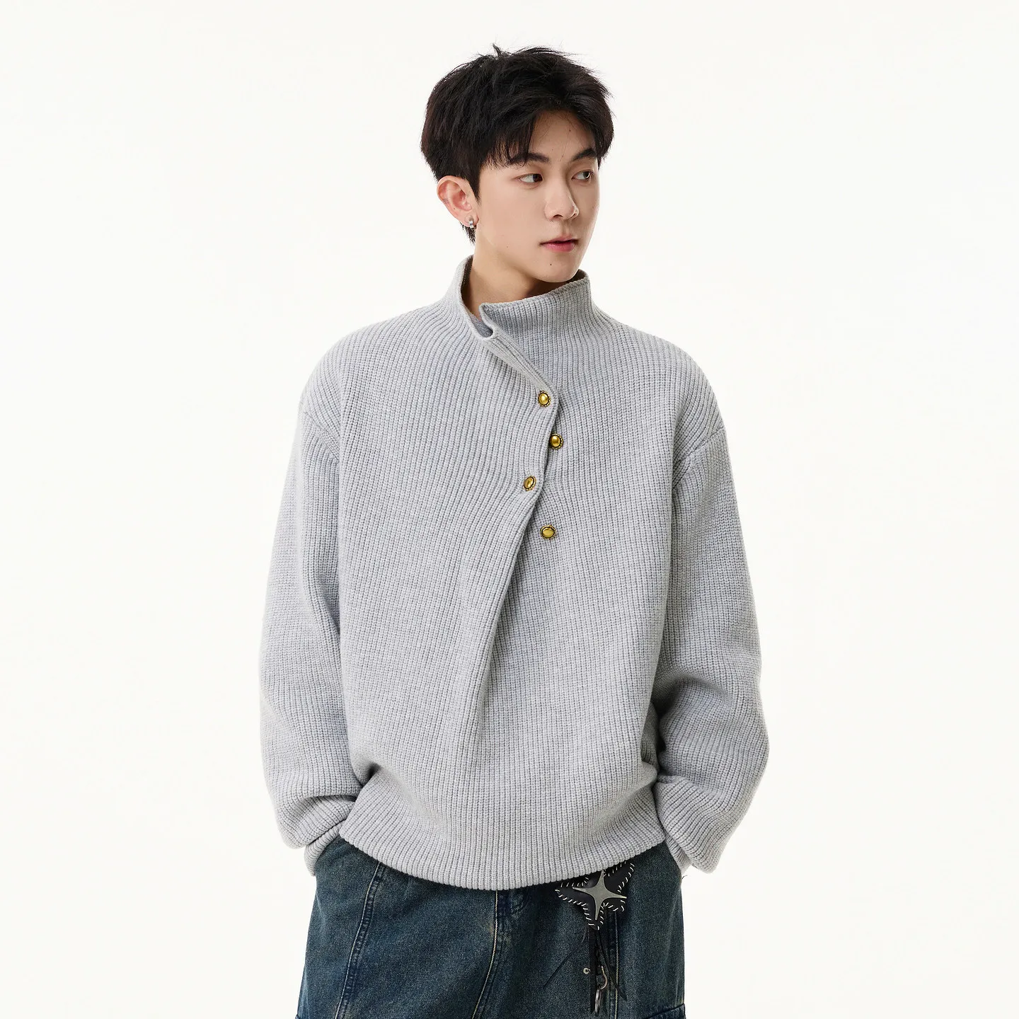 Button Decor Mock Neck Knit Sweater For Men Autumn New Arrival Trendy Cleanfit Niche Streetwear Loose Fit Casual Daily