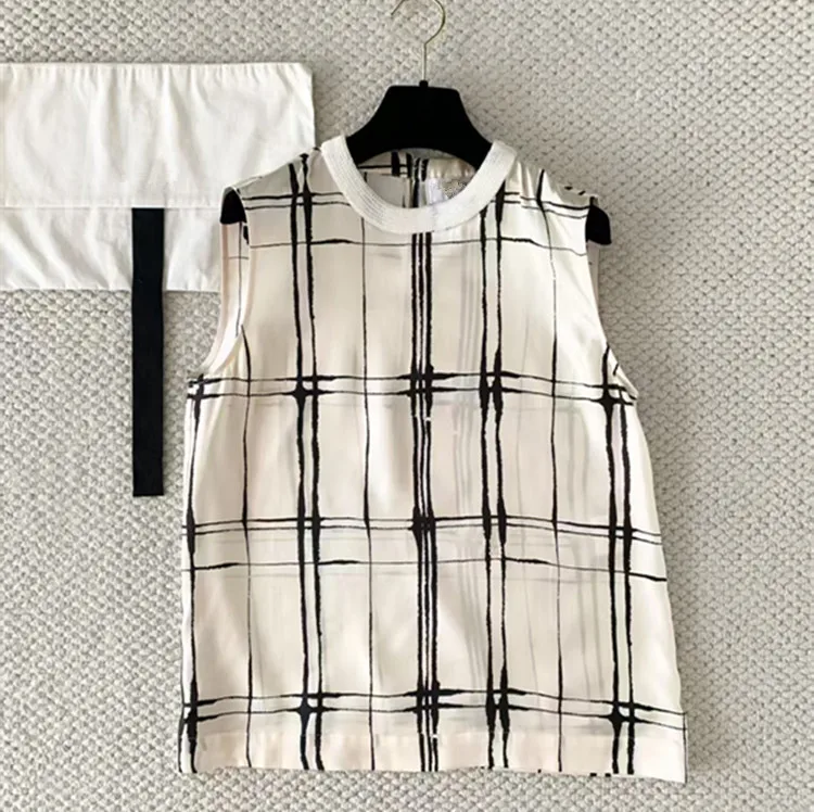 Personalización de Nuevos Estilos de Verano 2026 para Ropa de Mujer Europea y Americana: Chaleco de Seda sin Mangas con Cuello Redondo y Lentejuelas