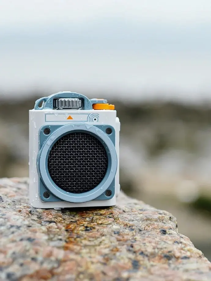 MUZEN Wild Go Rugged Outdoor Street Portable Bluetooth Speaker Outdoor Wireless Speaker Subwoofer MW-PVE