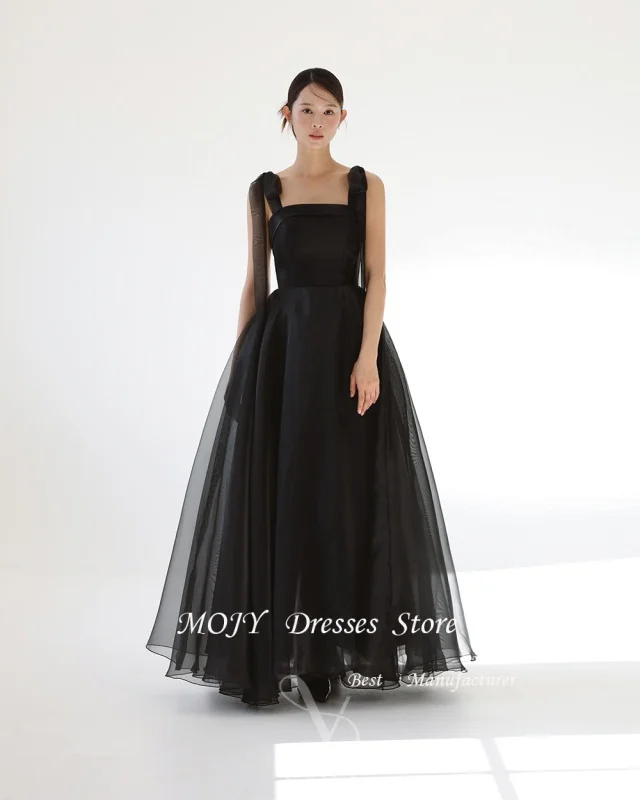 فساتين زفاف موجي بسيطة من الأورجانزا على شكل حرف A لالتقاط الصور الكورية بطول الأرض فساتين العروس بأشرطة سباغيتي طيات مخصصة