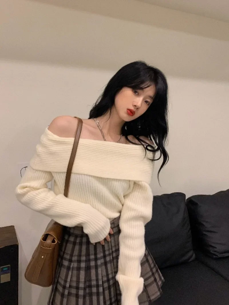 Off Shoulder Tops for Women Long Sleeve Knitwear Knitted Sweater Sexy Pullover Y2k Clothing New Korean Popular Knit Sweatshirts