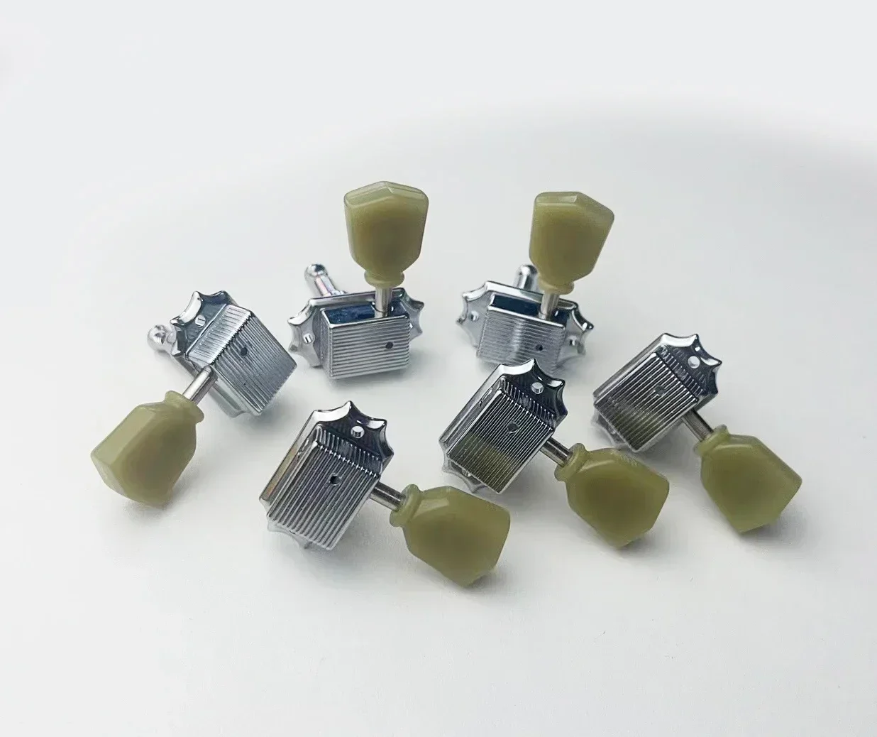 

New Guitar Accessories1 Set 3R3L Vintage Deluxe Locking Electric Guitar Machine Heads Tuners