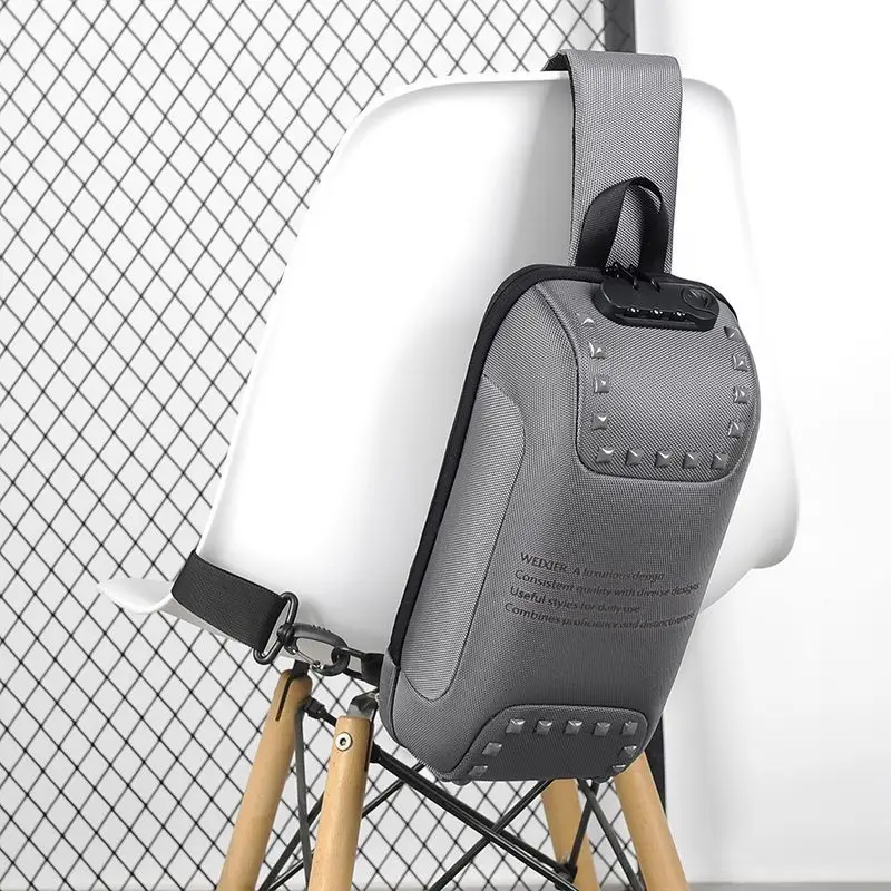 حقيبة ظهر للرجال، حقيبة كروس بكتف واحد، حقيبة صدر ذات سعة كبيرة، قفل بكلمة مرور مضاد للسرقة، حقيبة معلقة مائلة على الصدر #4