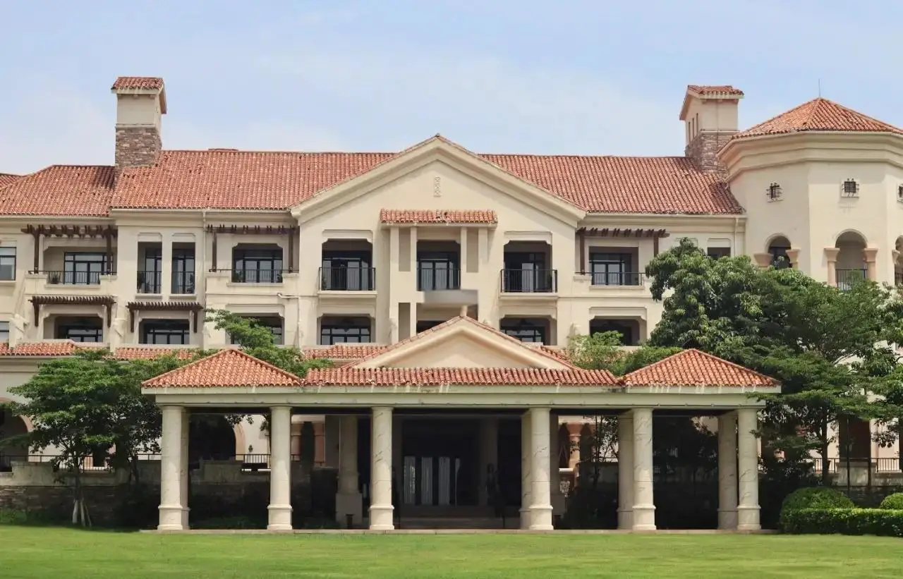 12V 24V 48V 6000W 8000W Wind Solar Hybrid Charge Controller MPPT Charge Lithium Lead Acid Battery for Solar Panel Wind Turbine