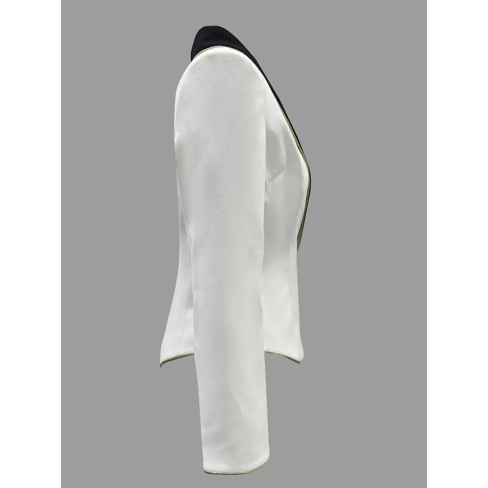 Nowa odzież wierzchnia damska, damska marynarka, elegancka asymetryczna biała marynarka z czarnymi kontrastowymi klapami, długi rękaw, dopasowane marynarki.