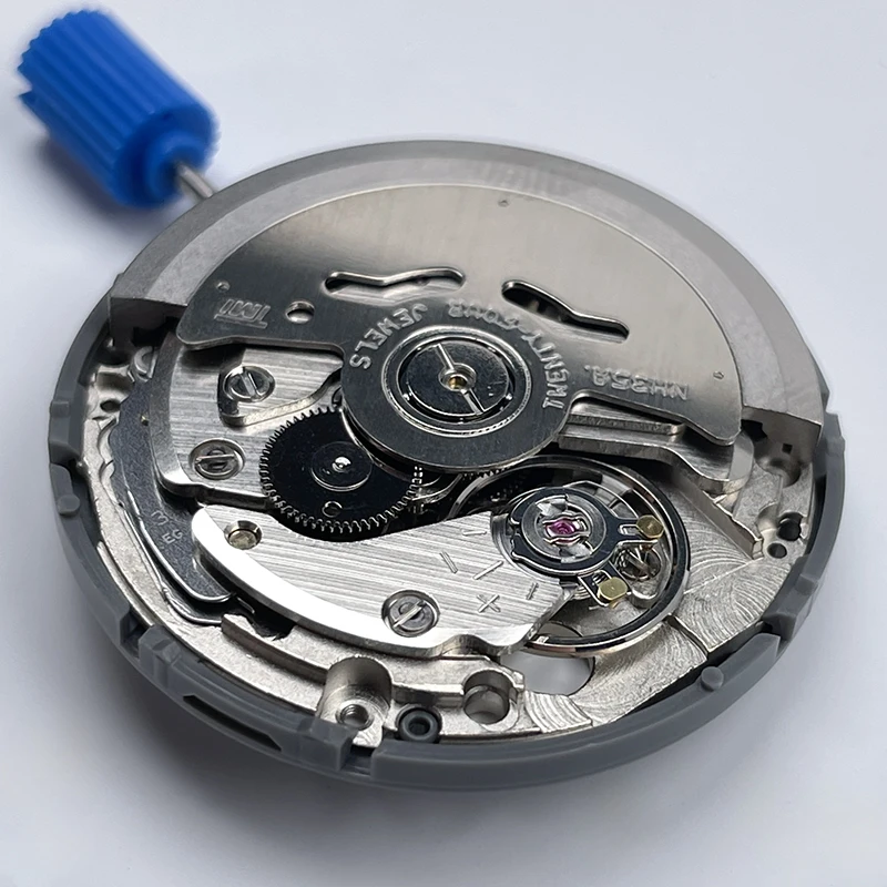 Japan Genuine NH35 Automatic Mechanical Movement High Accuracy 21600 Bit 24 Jewels Date at 3:00 Replacement NH35A Mod Watch image 6