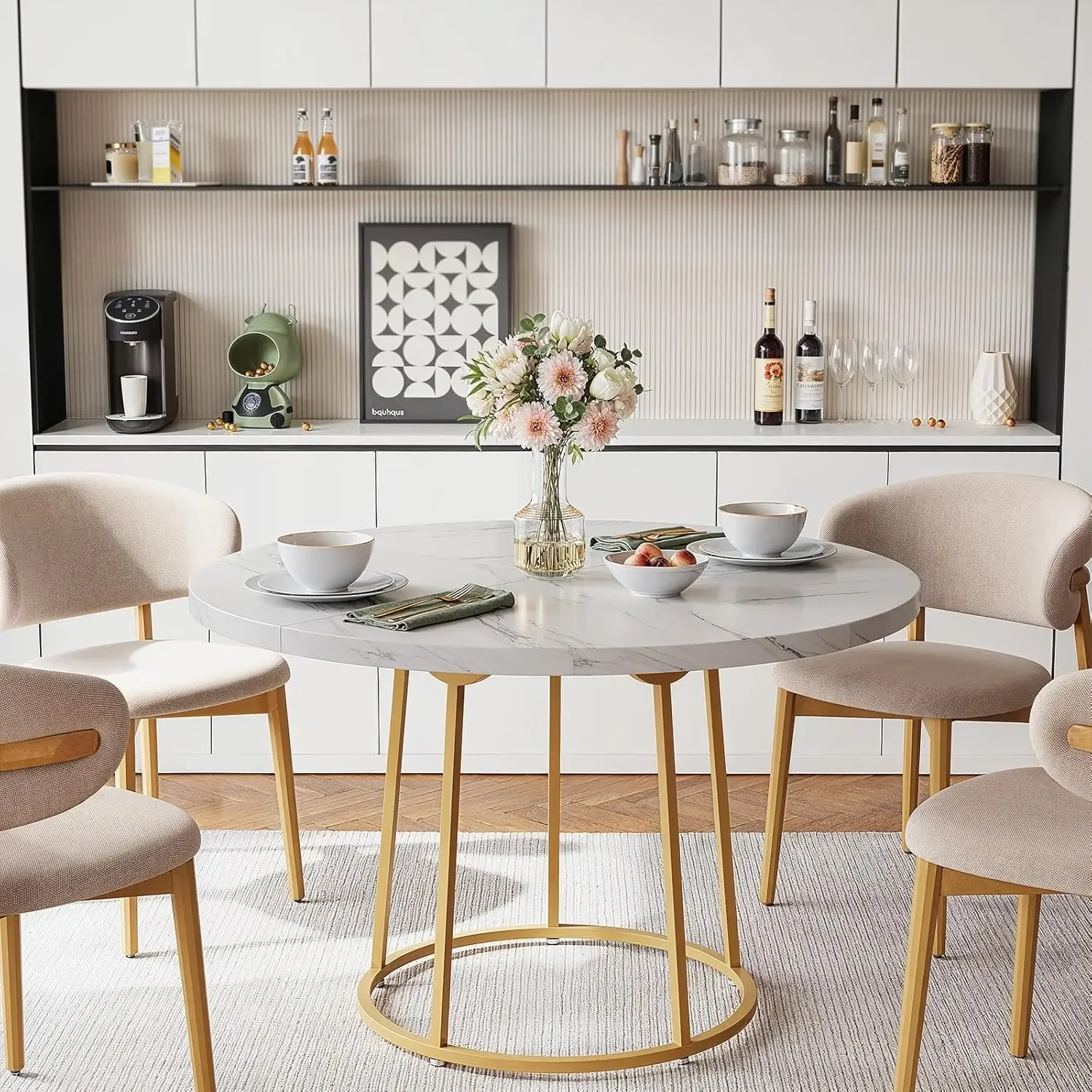 Table à manger moderne circulaire, table de cuisine de 47.24 pouces pour 4-6 personnes, table de salle d'attente en faux marbre en bois avec base dorée, petite table circulaire