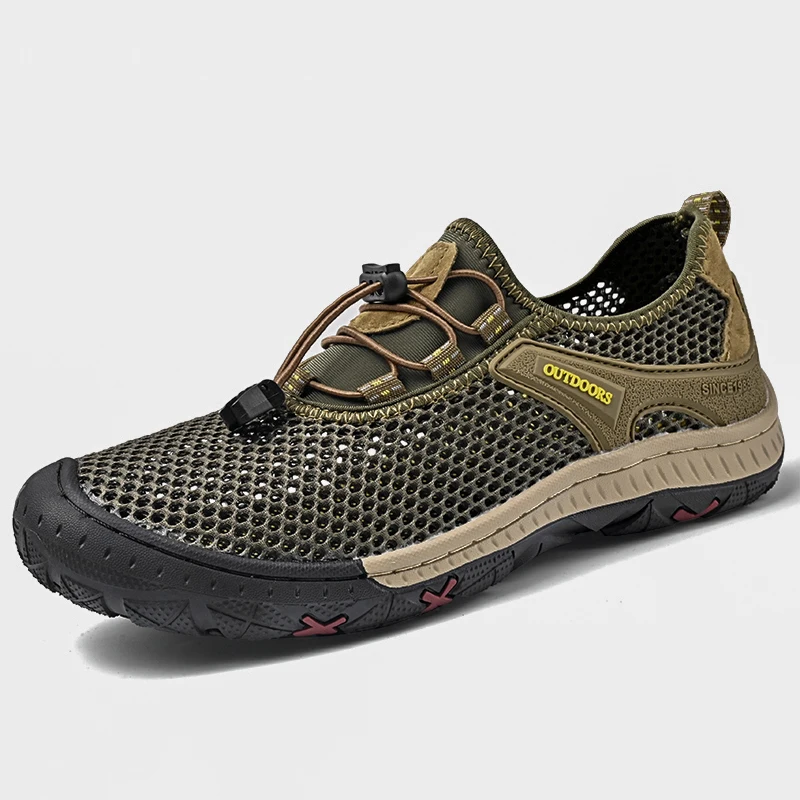 Outdoor Mesh Men Sneakers Slip On mocassini da uomo scarpe Casual estive traspiranti per uomo scarpe da trekking da campeggio leggere