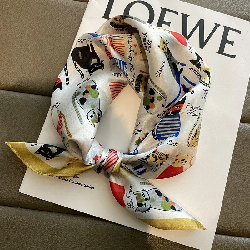 Bufanda de seda cuadrada de marca de lujo para mujer, chal, diademas, pañuelo pequeño y suave con estampado de gato, pañuelo femenino, bufandas Hijab de satén de 70cm