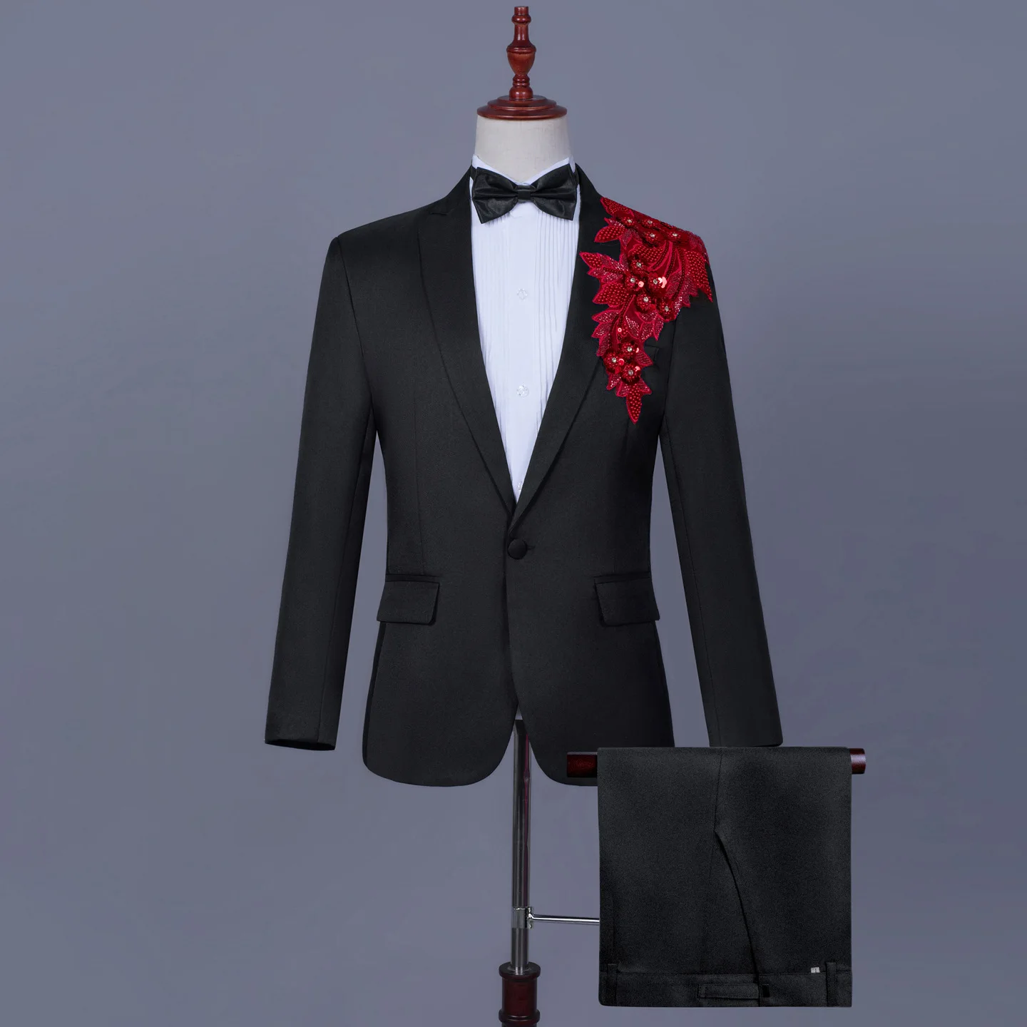 Men's black two-piece suit, embroidered jacket and pants in Chinese size, suitable for weddings, parties, and stage performances