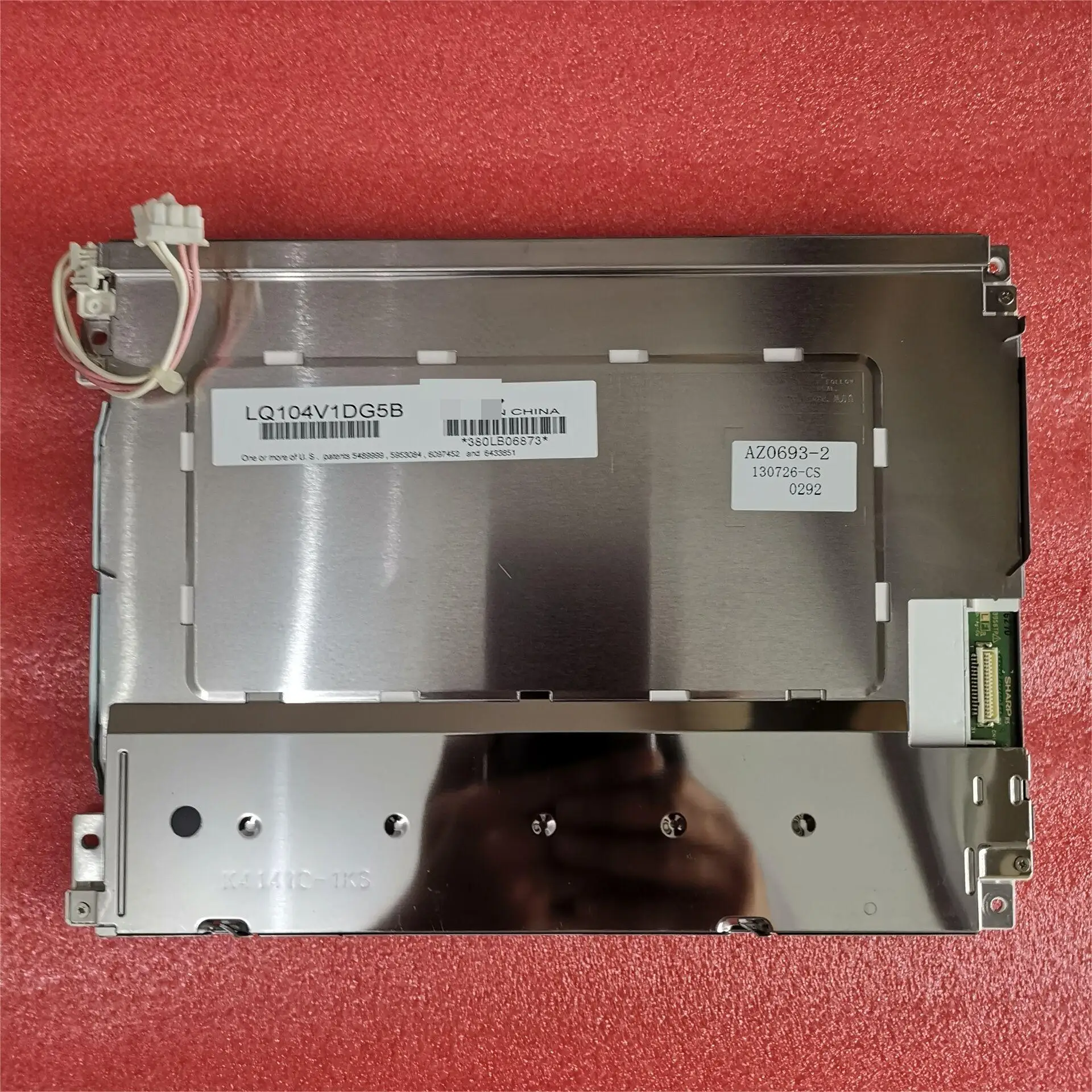 

LQ104V1DG5B New 10.4inch ccfl lcd panel