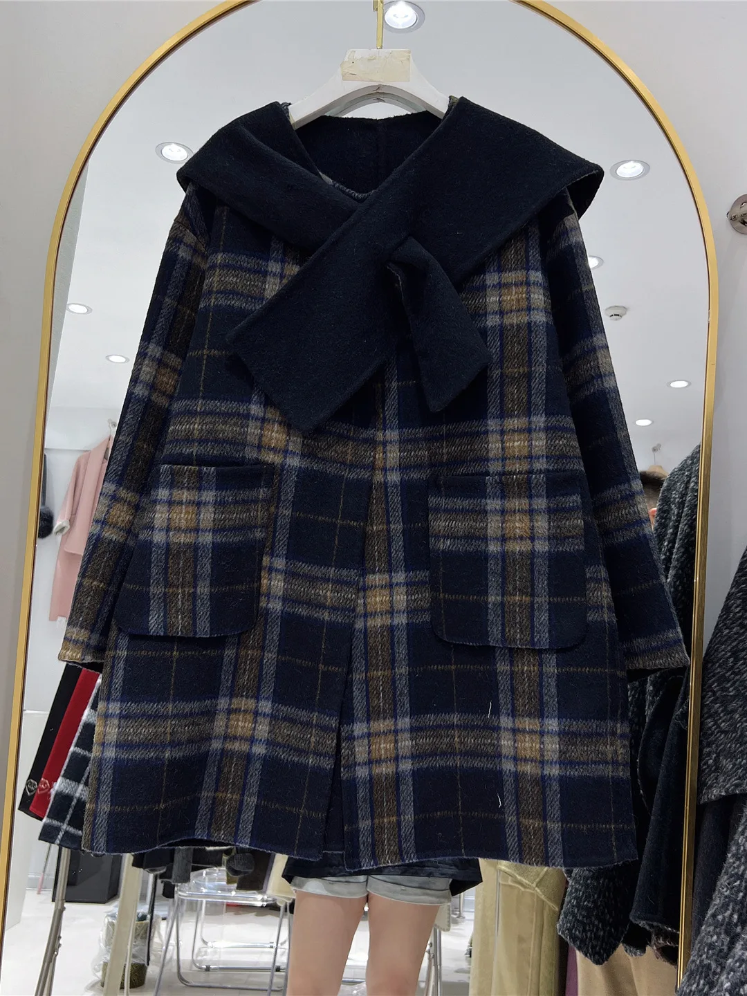 

Women's Autumn Winter Shawl Collar Plaid Loose Long Wool Coat Lady Elegant Long Sleeve Pockets Wool Outwear