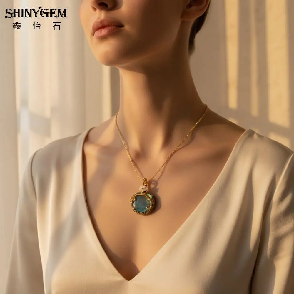 

SHINYGEM Natural Labradorite Pendant boho Necklaces for Women Sexy Accessories Women with Wire Wrapped Handmade Valentine Gifts