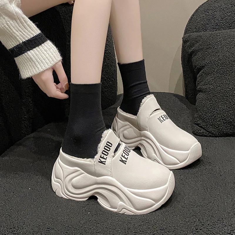 

Новые зимние женские тапочки на платформе 10 см, модные теплые плюшевые удобные туфли-мулы на массивном высоком каблуке с круглым носком, 2025 г.