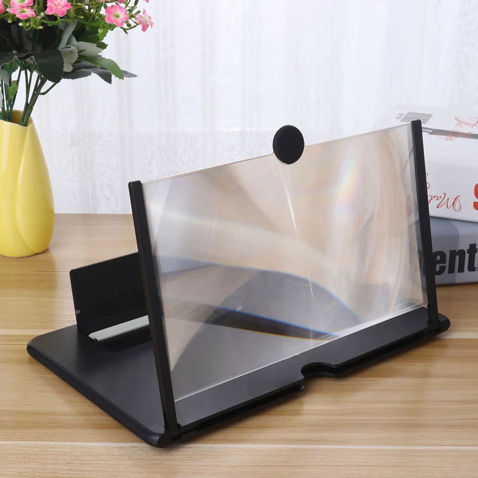 Portable 3D Screen Magnifier for Mobile Devices Reduces Eye Fatigue Improves Visual Experience for Elders and Movie Lovers