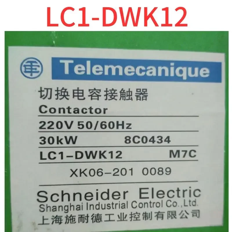 

Brand New Switching capacitor contactor LC1-DWK12 m7c220 coil