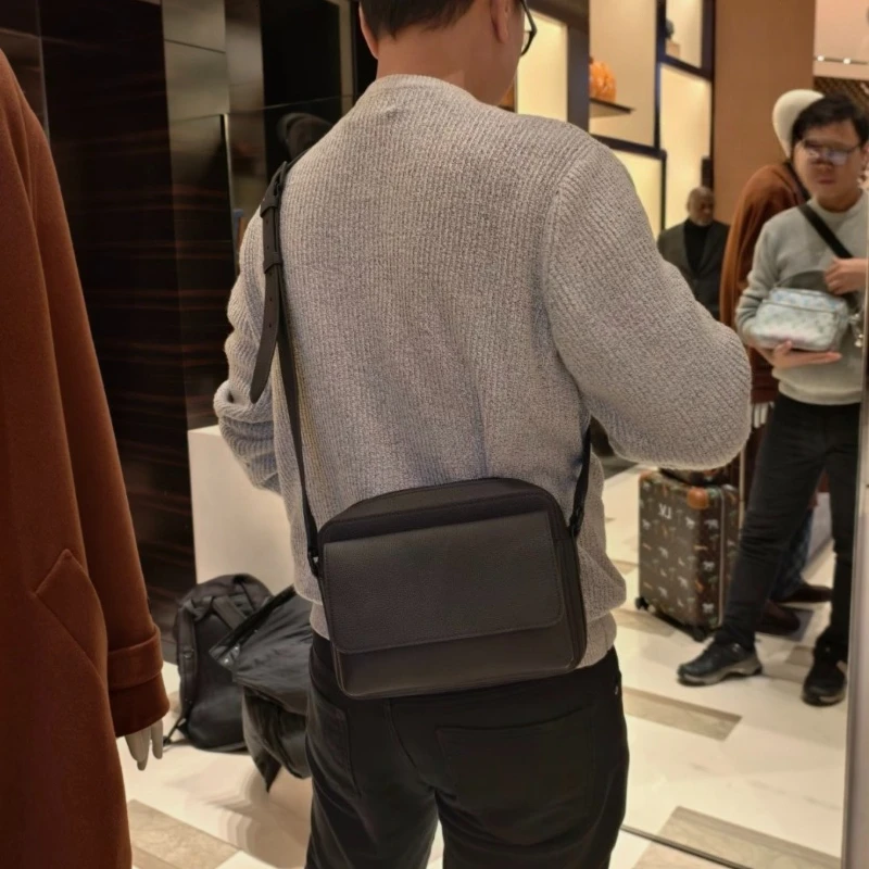 Men Classic Genuine Leather Shoulder Bag Minimalist Business Casual Crossbody Messenger Bag Large Capacity Waterproof Daily Commuter Male Handbag view 5