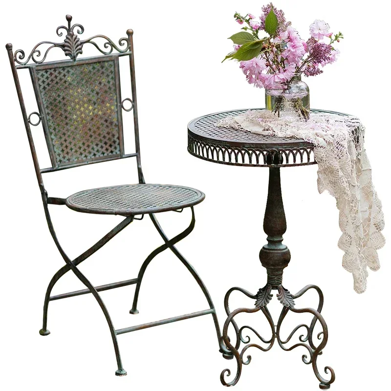

European retro wrought iron courtyard table and chairs coffee table leisure garden terrace outdoor courtyard decoration