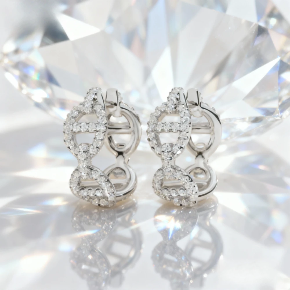 

2025 Trendy Jewelry full diamond zircon inlaid and hollowed-out women's earrings, an exquisite gift for birthday parties