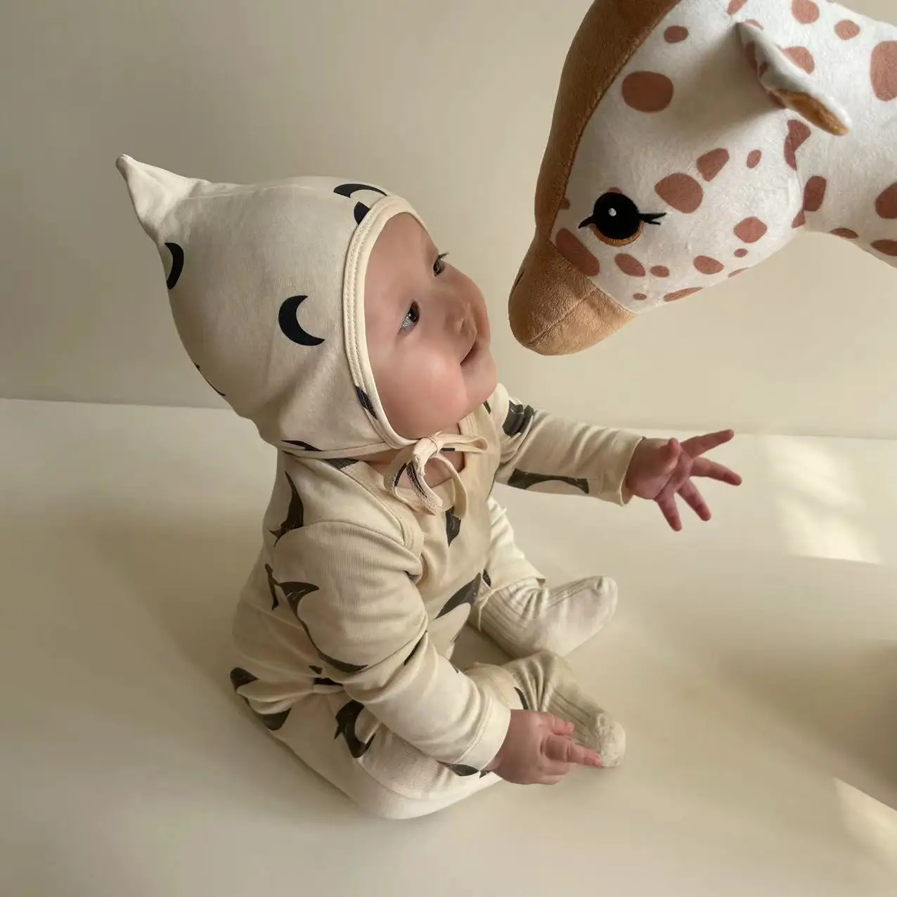 Children Plush Animal Toy Giraffe Doll Baby Sleeping Companion Doll Kids Room Bed Decor Birthday Gifts Can Stand