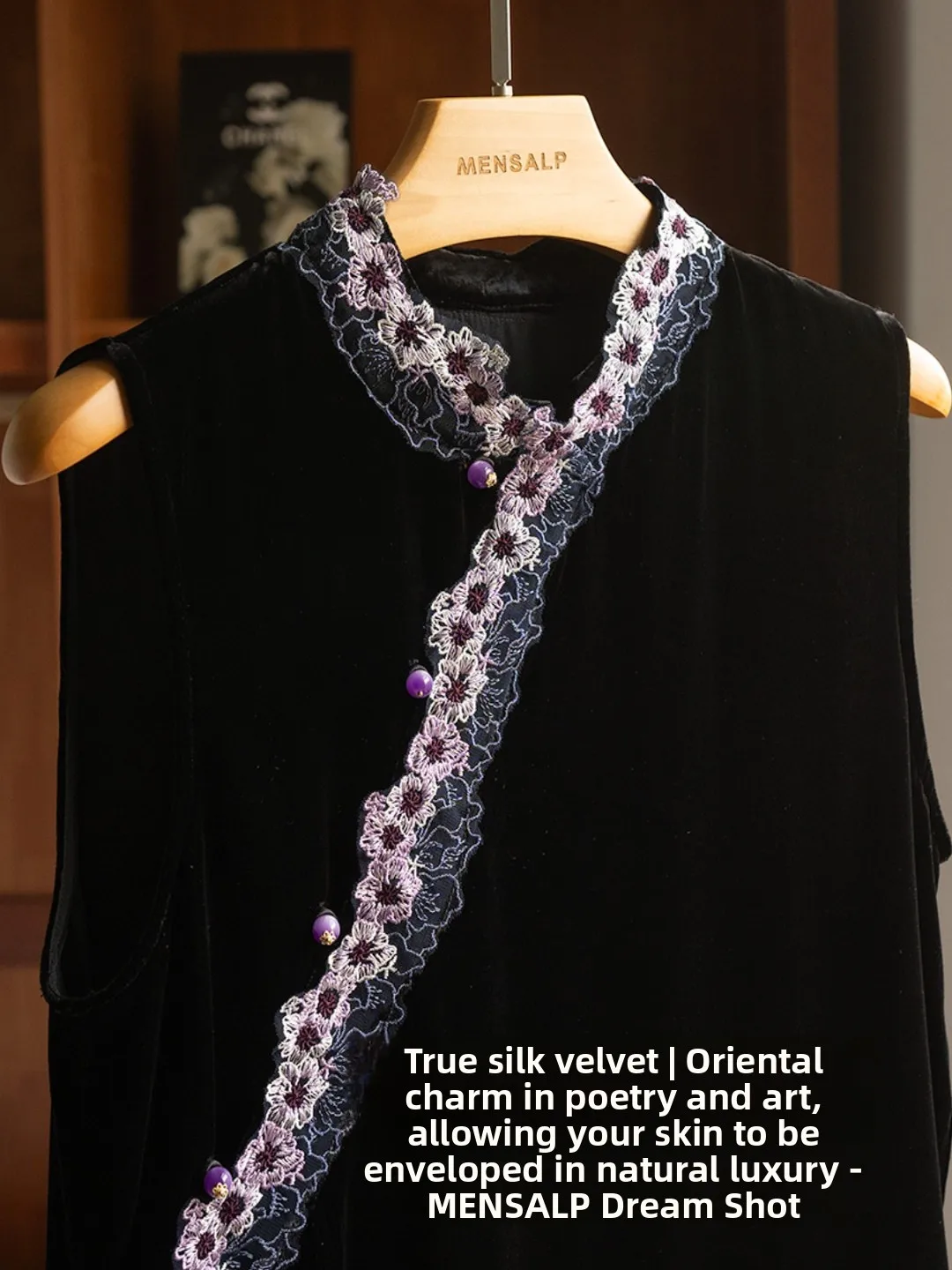 

Silk Velvet Embroidered Patchwork Side Buttoned Svel irt Stand Collar Traditional Chinese Sle Women's Summer Top