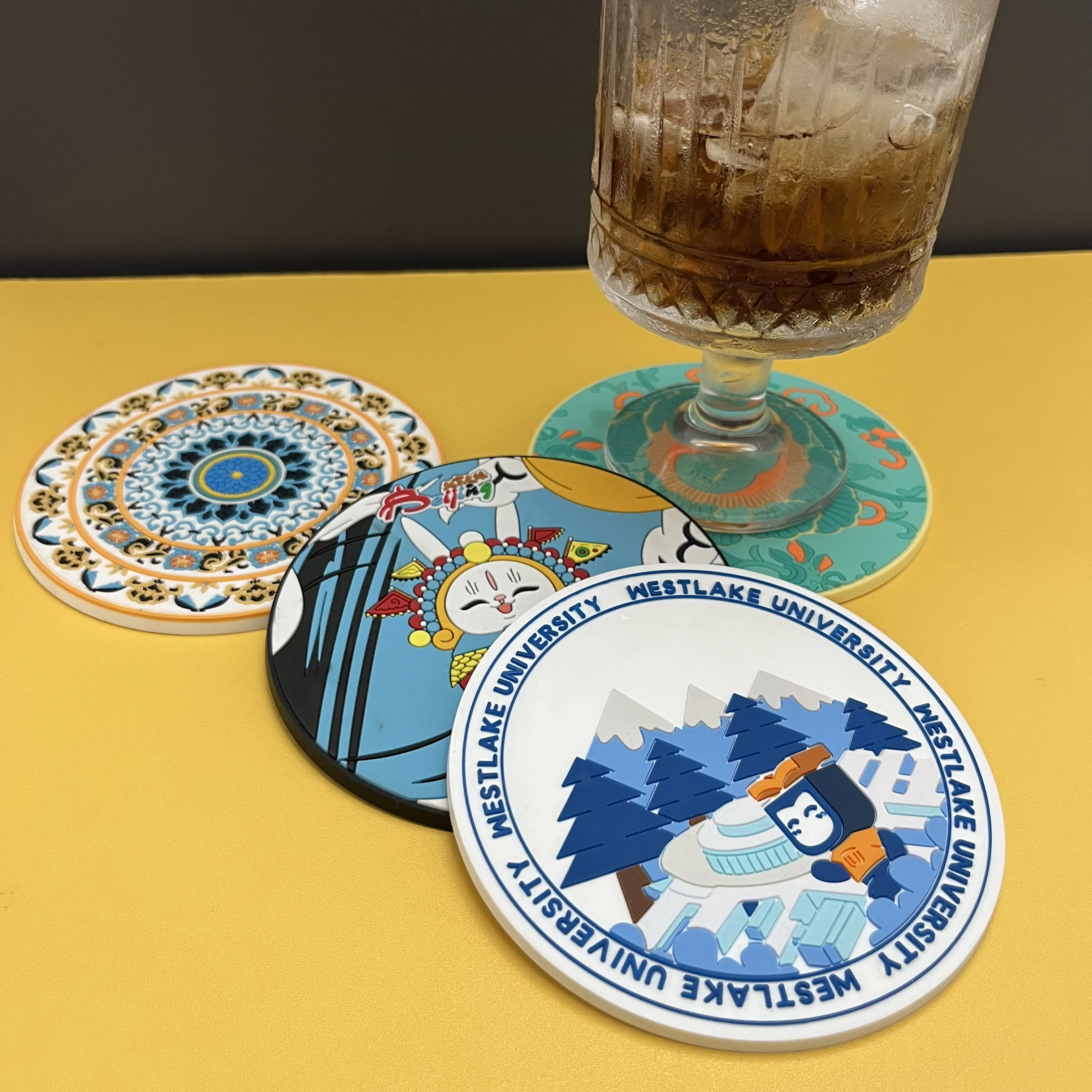 4D custom logo plastic silicone pad soft PVC rubber coaster beverage