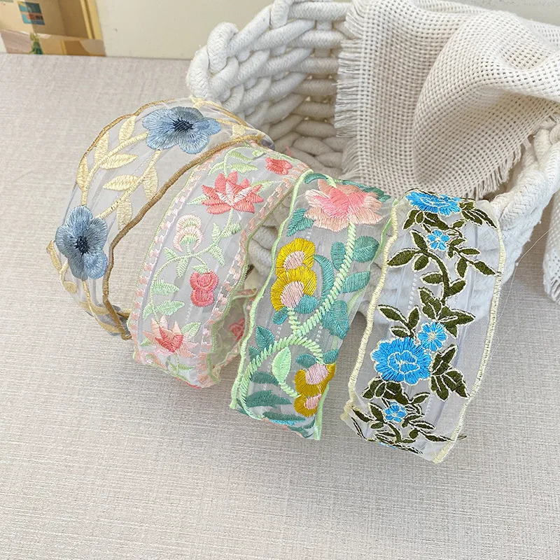

AISHG Knitted Embroidery Flower Headband Women Korean Floral Fashion Temperament Wide-brimmed Hair Band Hair Accessories