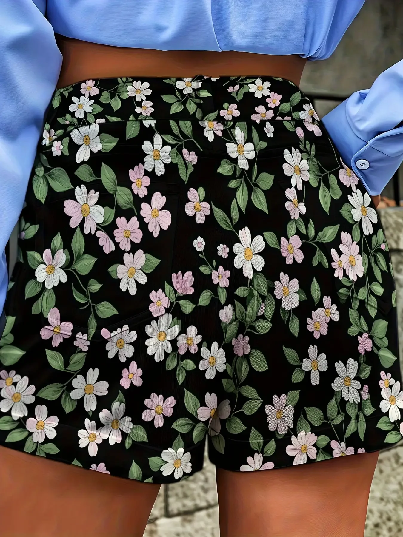 

Women's new retro tropical floral graffiti tropical print imitation denim shorts - Bring vintage details