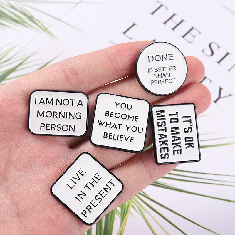 Be Kind Enamel Pins Custom Black White Banner Brooches Lapel Badges Funny Music Quotes Jewelry Gift for Kids Friends