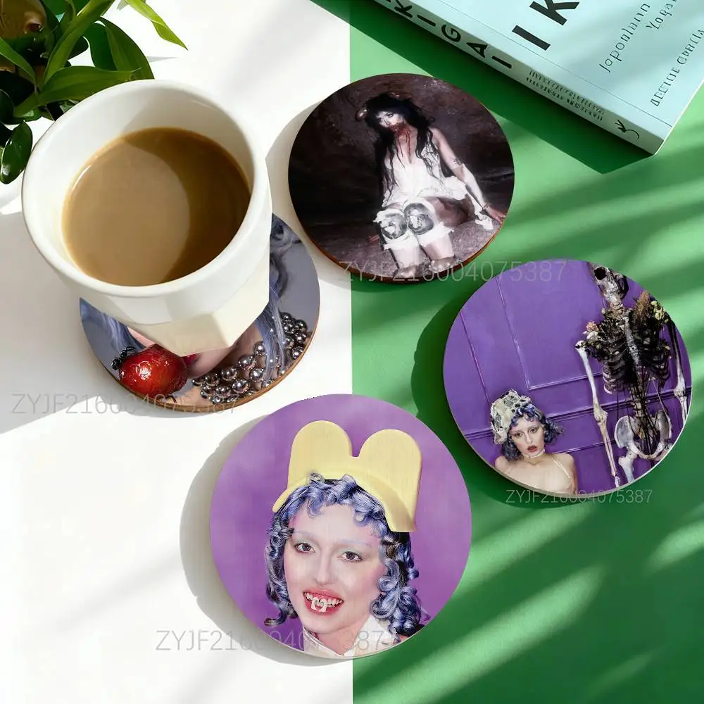 

A-Ashnikko Smoochies Round Wooden Coasters Heat Resistant Non-slip Drink Cafe Decoration 2D Flat Color Print Coasters Set