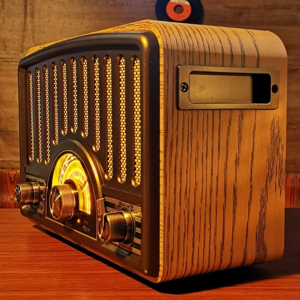 R-1928BT Retro MultiBand Real Wooden Radio with Wireles Bluetooth Link Mp3 Player Portable Outdoor Card Speaker Box Rechargeable