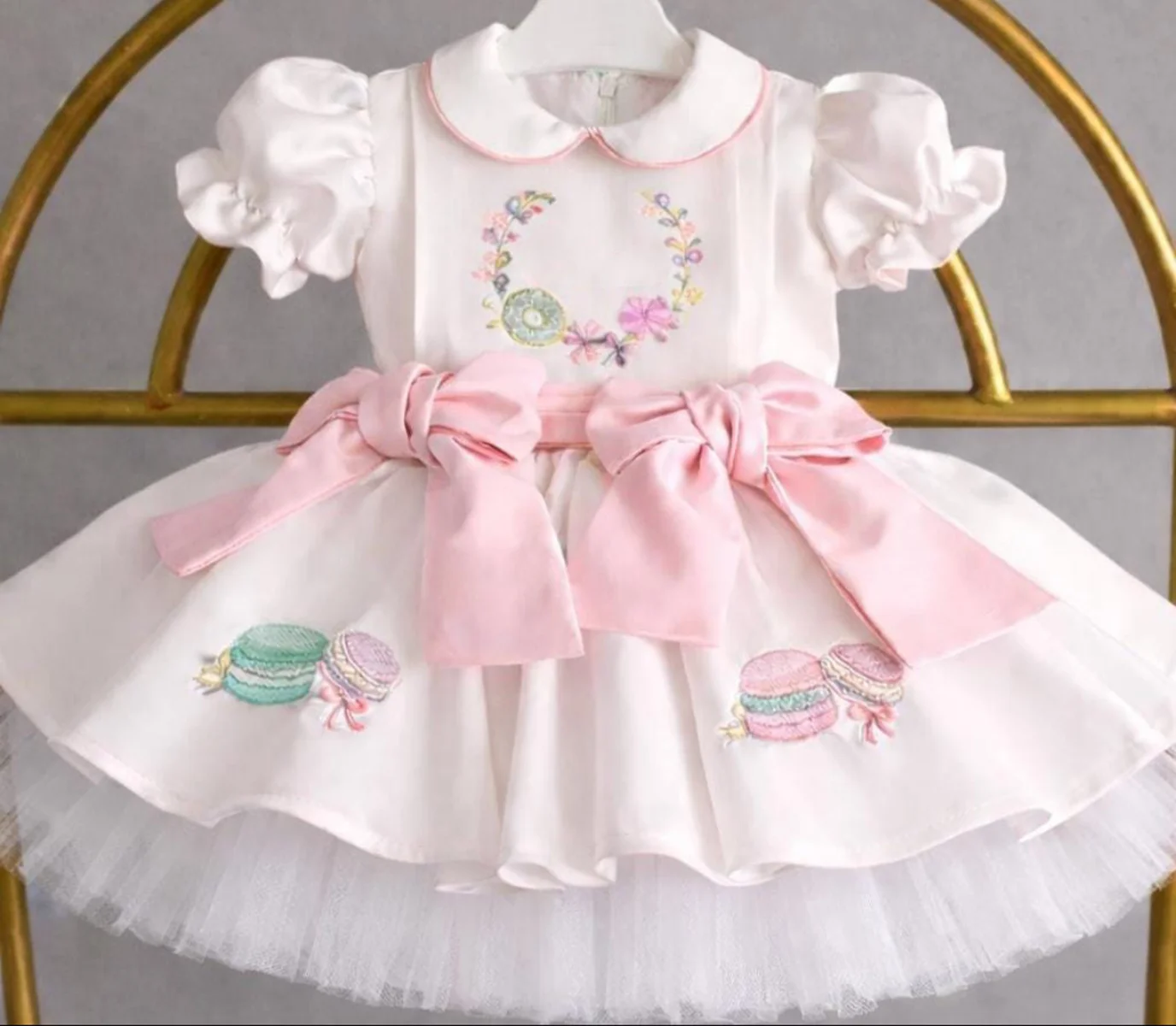 

Summer Girl Sweet Macaron Cake Embroidery Powder Bow White Puffy Dress for Casual Party Birthday Wedding Photography