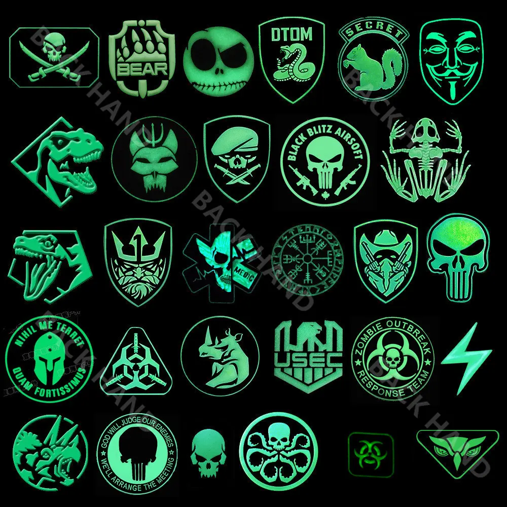 Insignia de brazo de goma suave de PVC luminosa 3D, parches mágicos, insignia de moral táctica, Calavera, Trooper, Punisher, utec, dinosaurio, oso